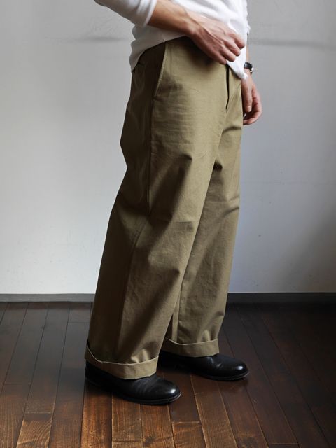 AURALEE Washed Finx Light Chino Wide Pants | 山口ストアー