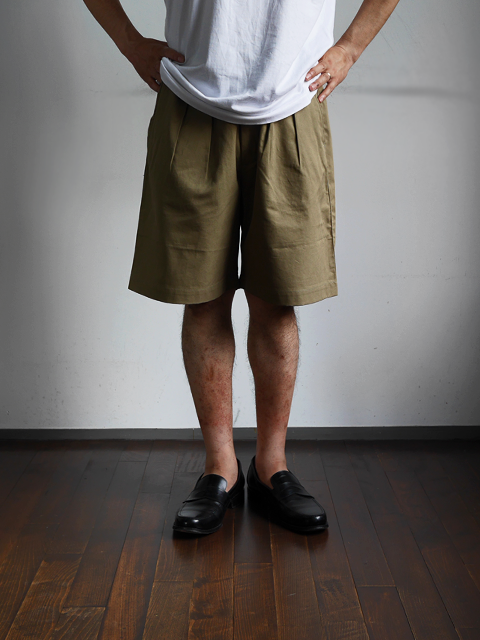 柄デザイン無地AURALEE Washed Finx Light Chino Wide Shorts | 大阪心斎橋のメンズ ...