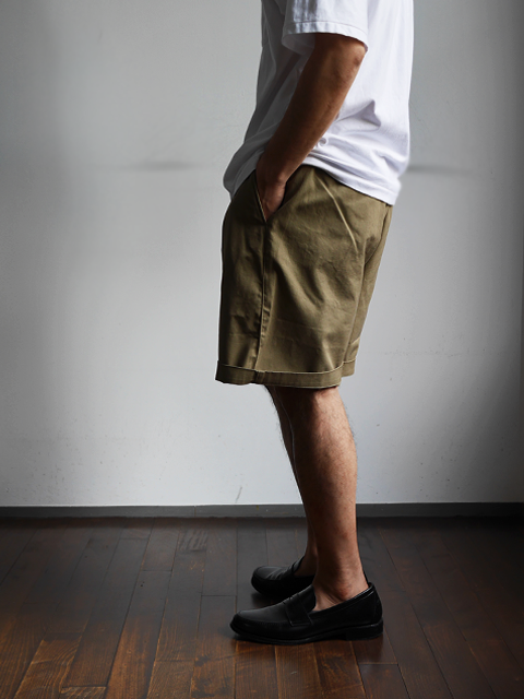 AURALEE Washed Finx Light Chino Wide Shorts | 山口ストアー