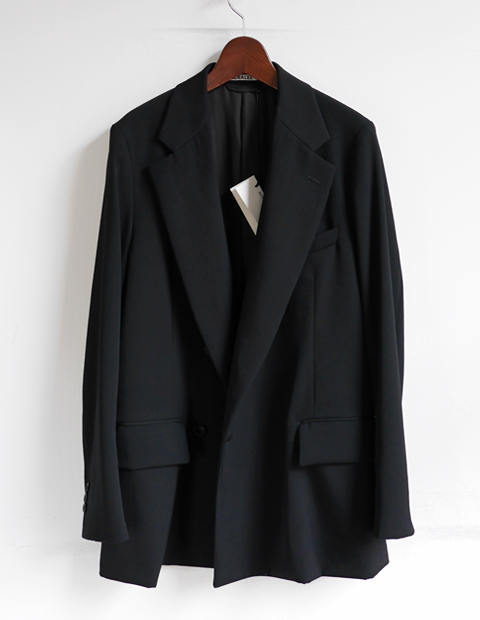 AURALEE WOOL MAX GABARDINE DOUBLE JACKET - テーラードジャケット