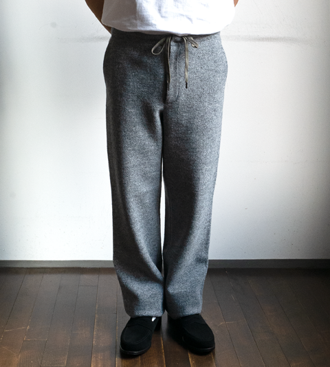 AURALEE Wool Ling Yarn Milled Jersey Pants | 大阪心斎橋のメンズ ...