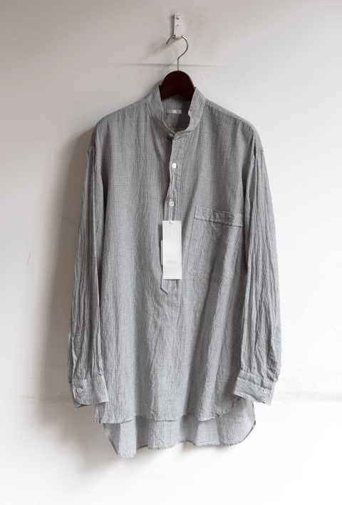 【新品未使用】COMOLI KHADIコットンプルオーバーシャツ　サイズ2