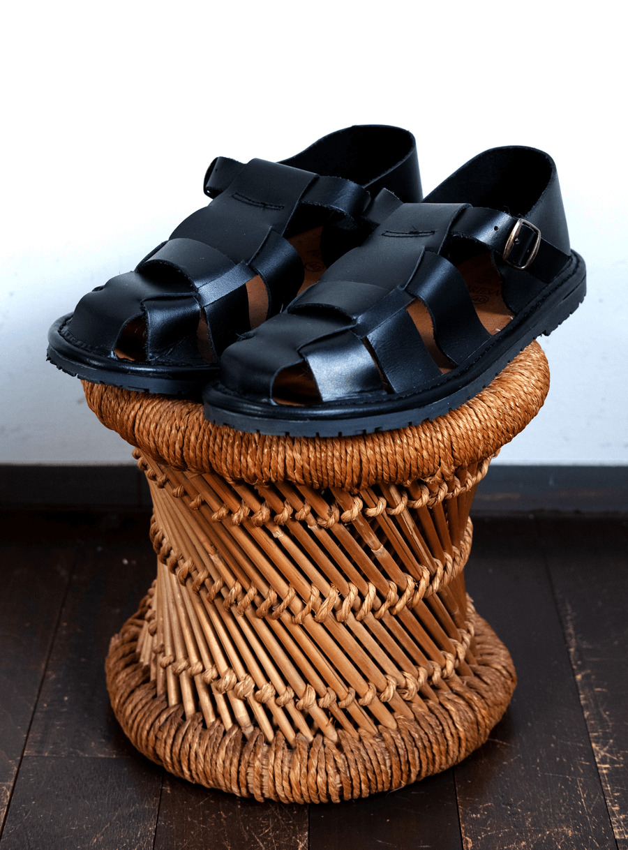 ARTESANOS Gurkha Sandals | 大阪心斎橋のメンズ洋服のセレクト 