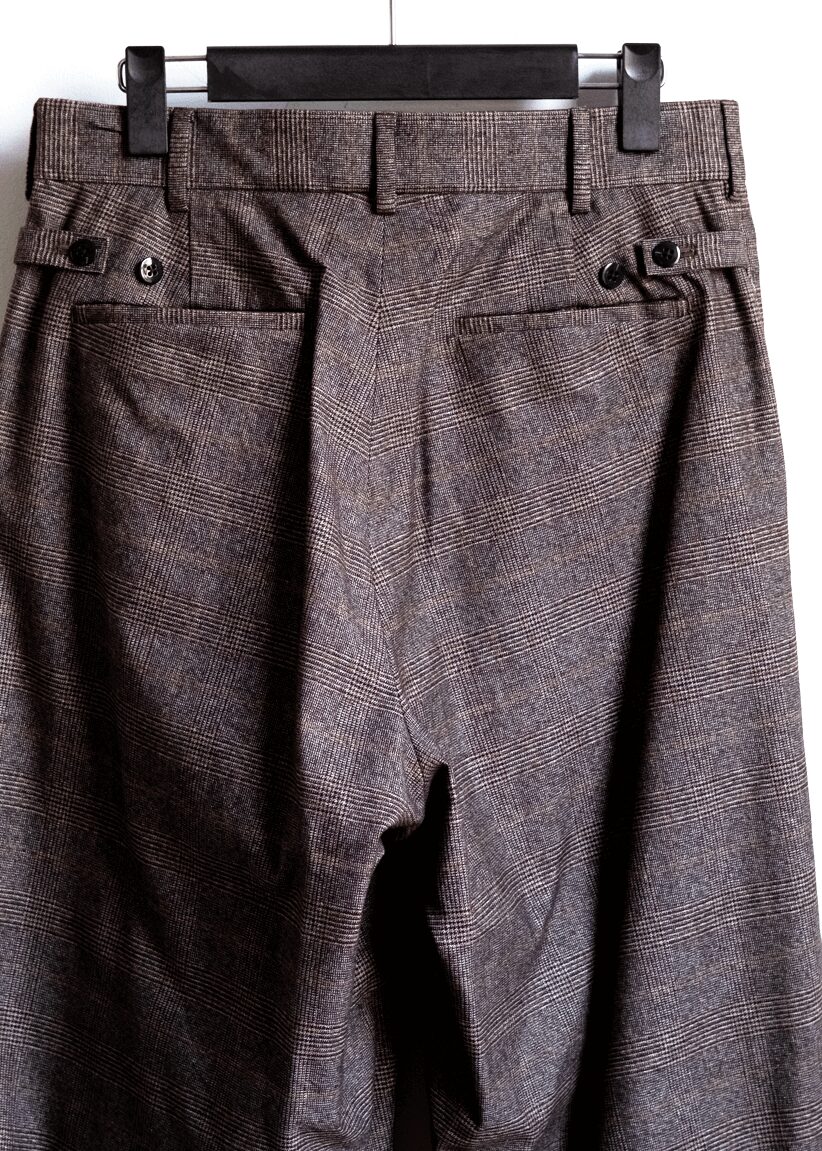 ES:S  1 IN-TUCK BAGGY PANTS