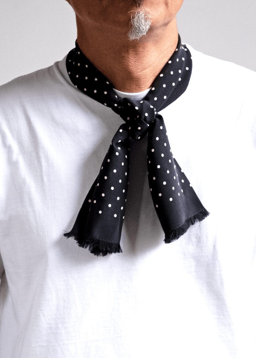 HEUGN Scarf 005 “Pois”