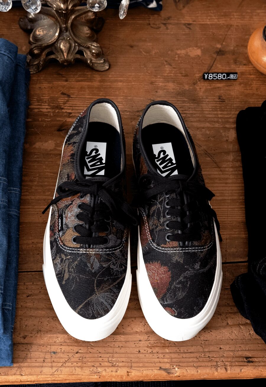 VANS PREMIUM  LX Authentic Reissue 44  JACQUARD FLORAL