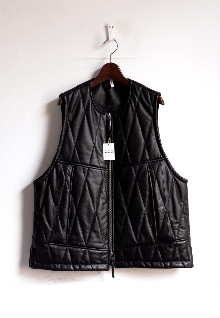 CCU　SHEEP LEATHER QUILTED VEST