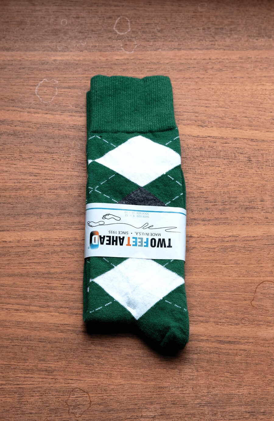 TWO FEET AHEAD　ARGYLE CREW SOCKS